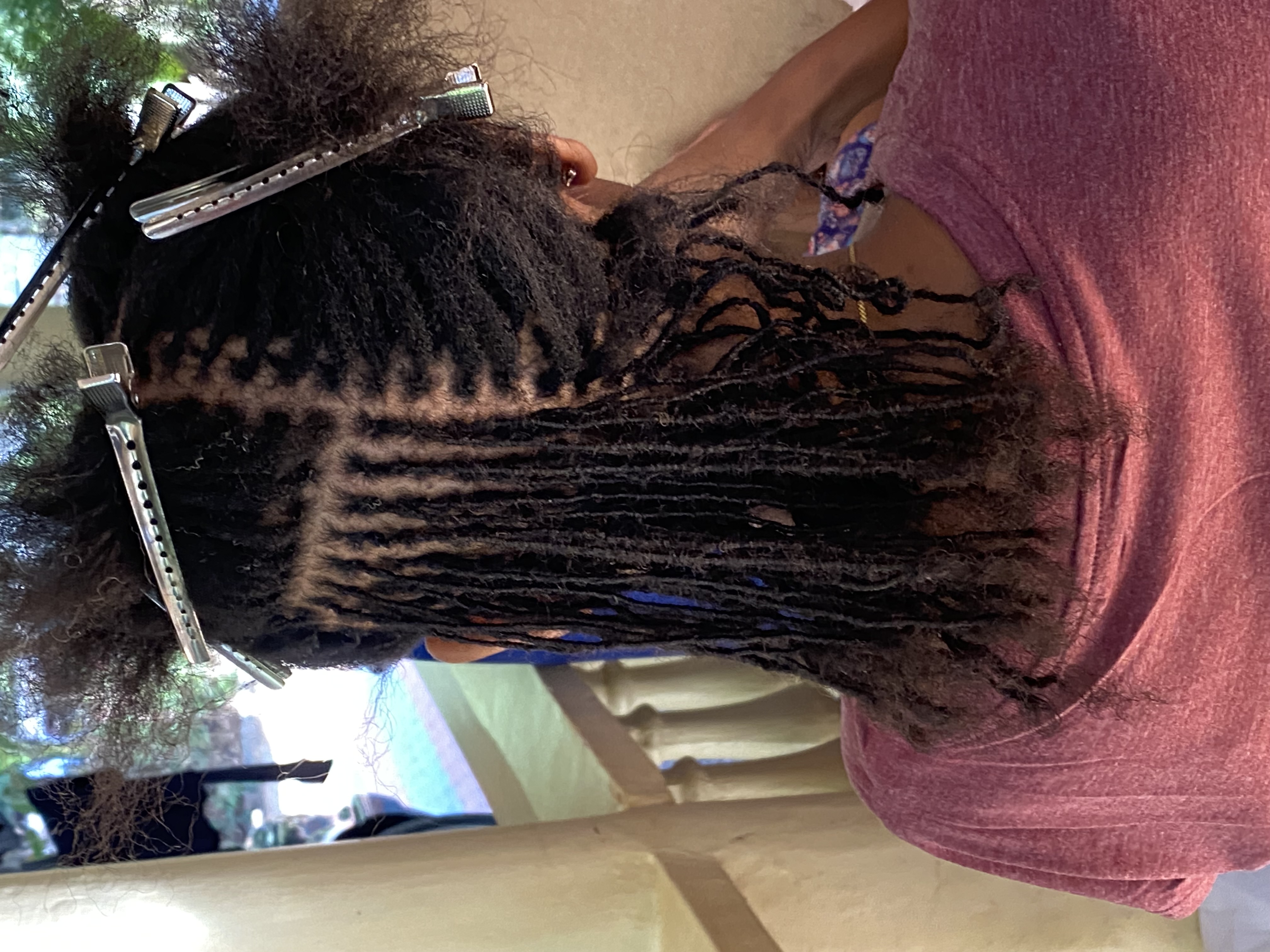 Microlocks Installation on Relaxed Hair: How Microlocks Extensions Make It Possible