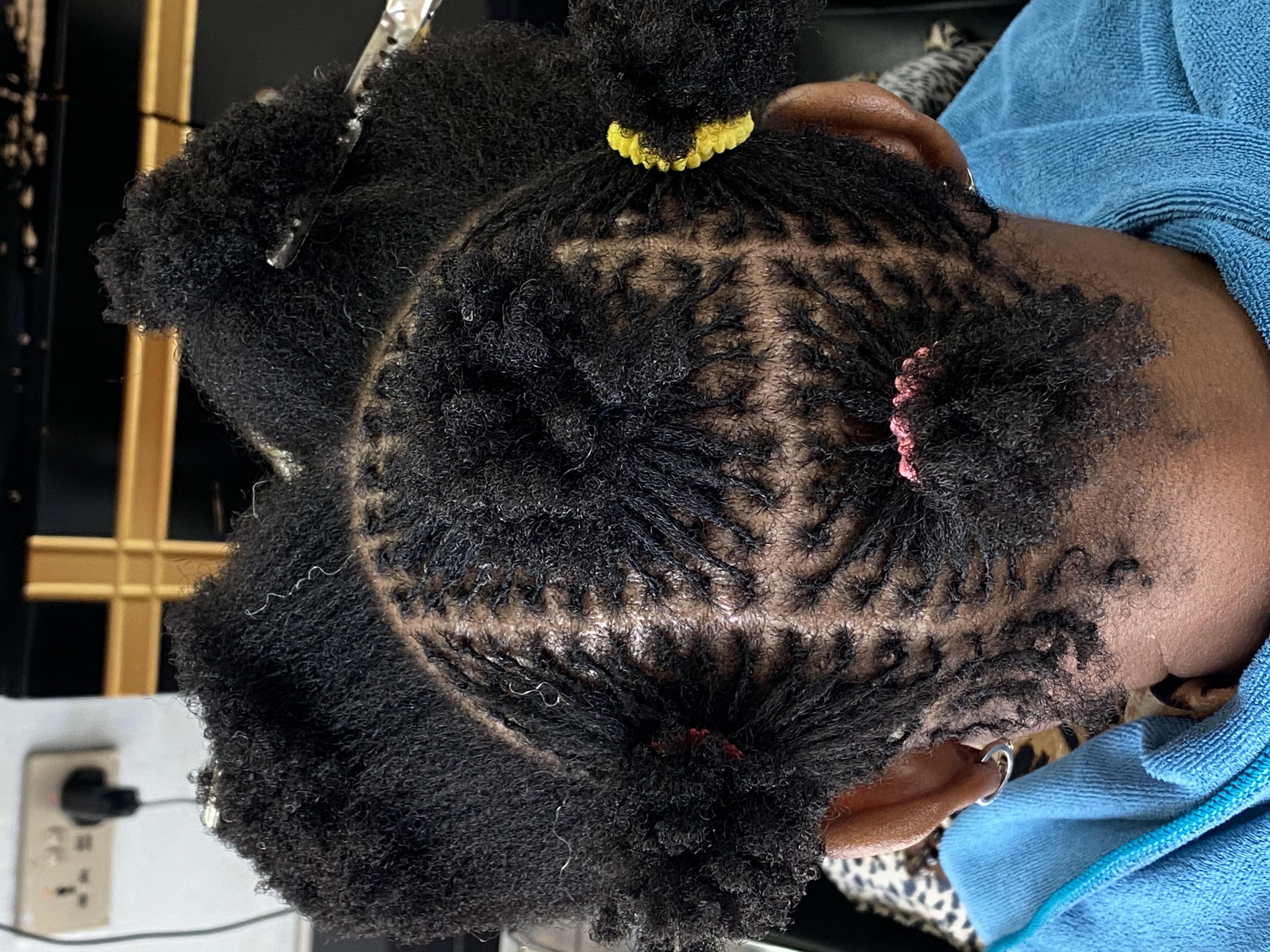 Microlocks Extensions on Natural Hair: The Real Deal for Long-Lasting Hairstyles