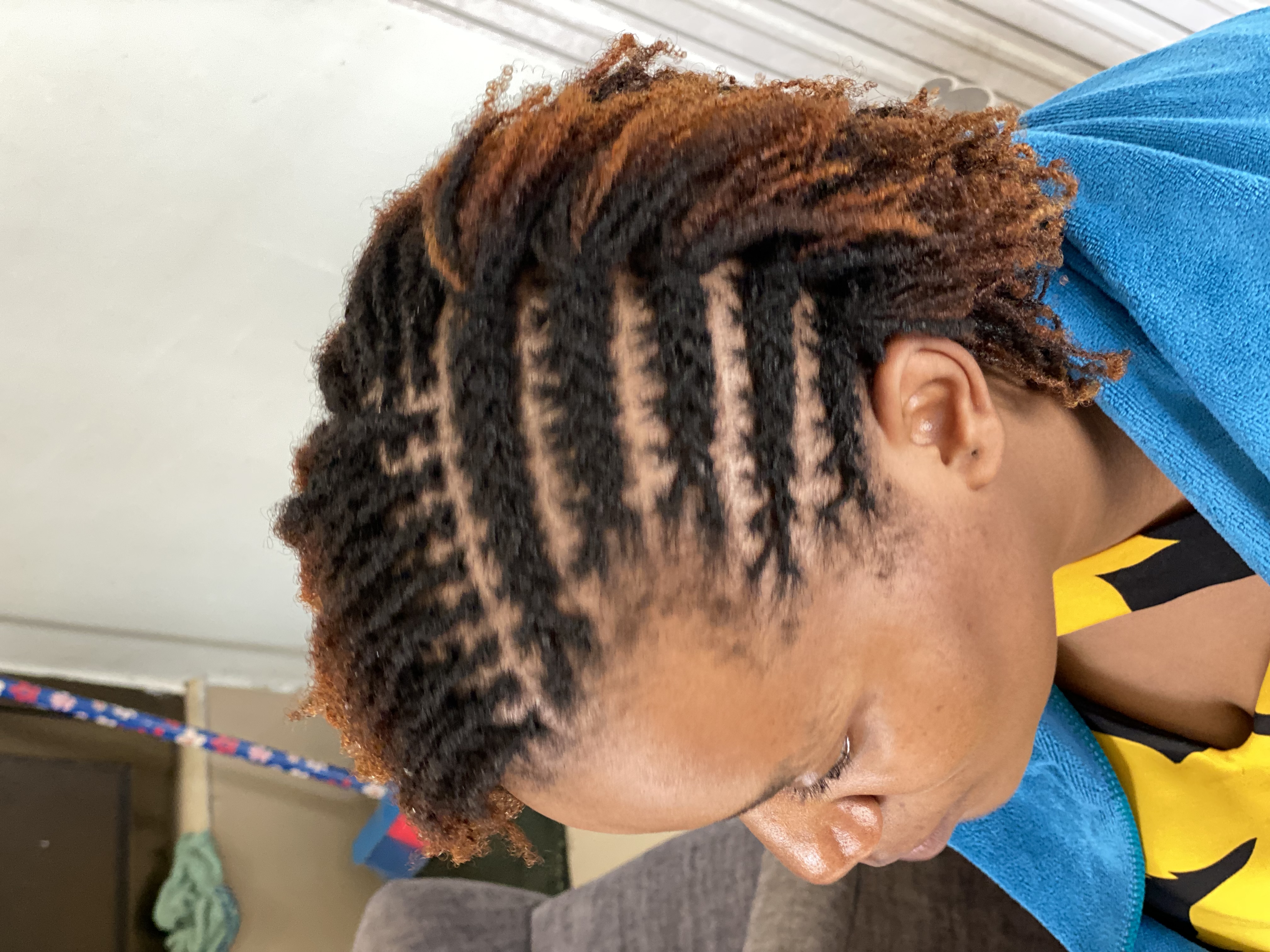 Microlocks Styling: Discover the Versatility of Your Locks
